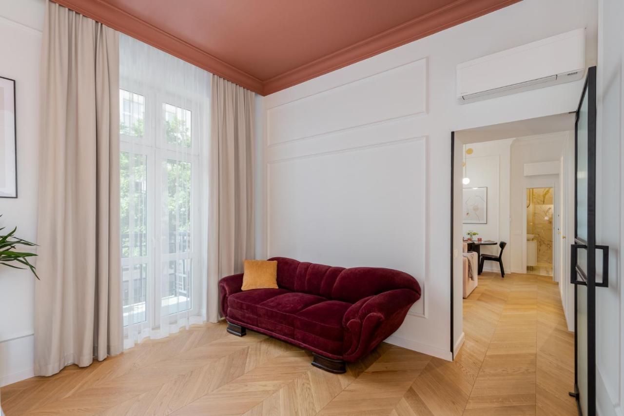 Premium Apartment In Parisian Style In The Heart Of Old Krakow Bagian luar foto